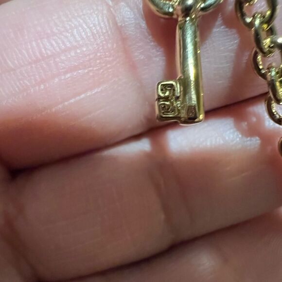 🆕 Rare Givenchy Gold Plated Necklace padlocks charms Vintage 80s - Picture 4 of 8